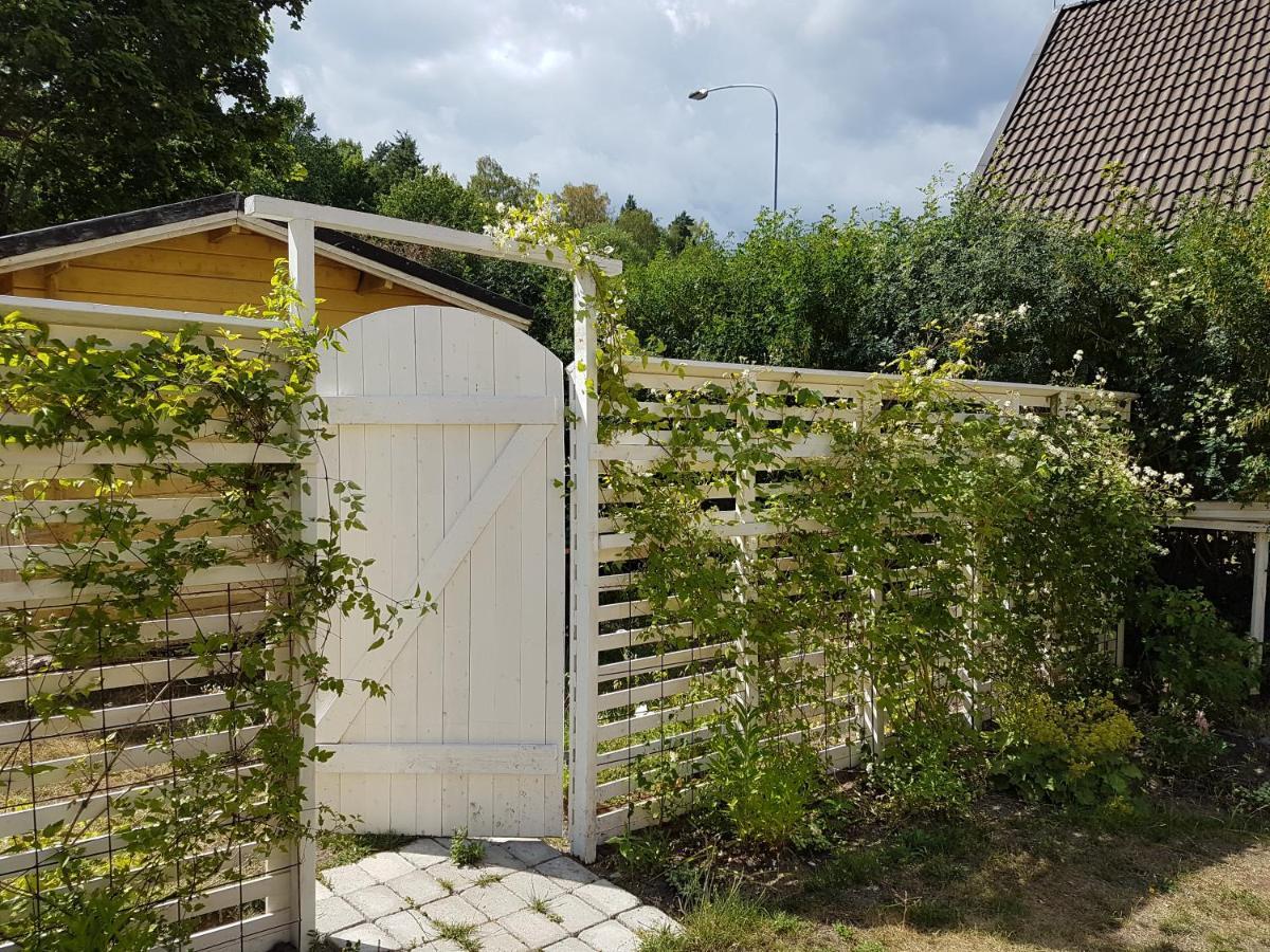 Sandviksgarden Kolmarden Exterior photo